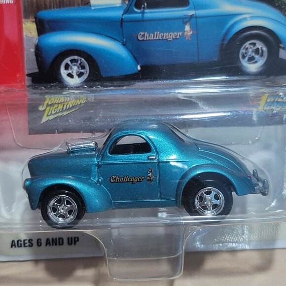 Johnny Lightning 1941 Willys Gassers II Challenger Phil Quinto Diecast Car 2001 - Picture 8 of 10